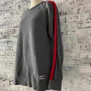 Vintage Tommy Jeans mens sweater